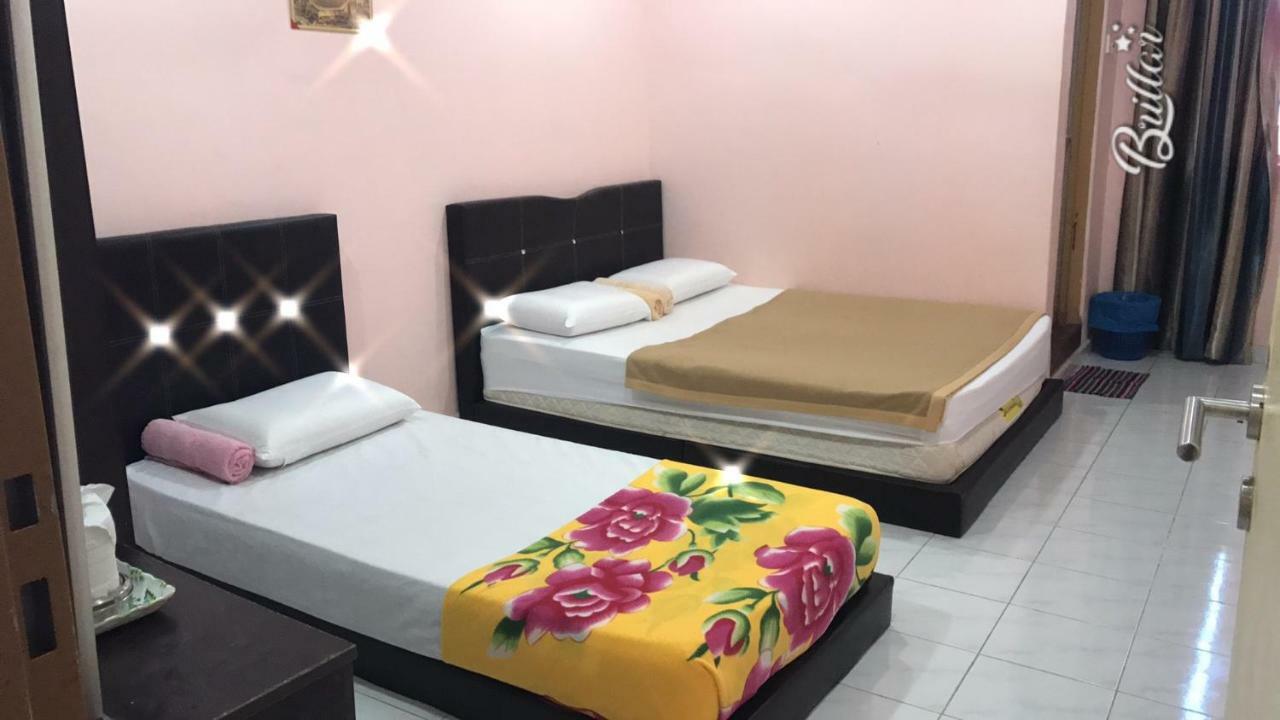 Mikraj Hotel Kampung Kuala Besut Exterior foto